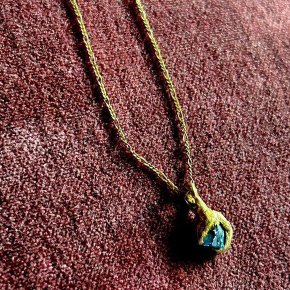 Gold and Blue Pendant Necklace & bracelet - Picture 7 of 7
